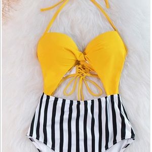 Cupshe One Piece Mid Cutout Retro Swimsuit